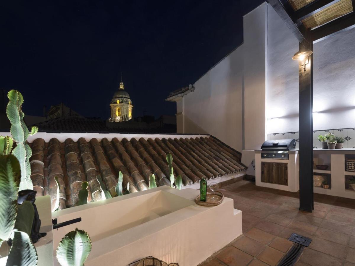 Old City Center Penthouse Малага Экстерьер фото
